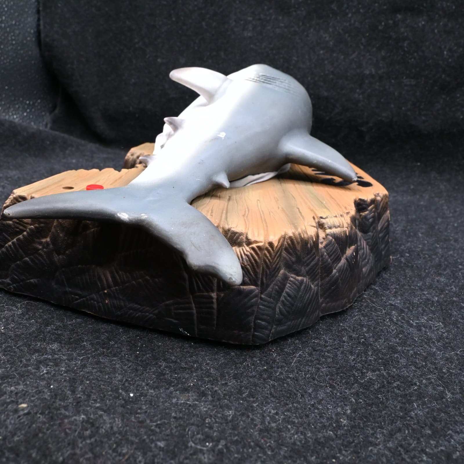NO DANCING JAWS Universal Studios Gemmy Singing SHARK Wall Plaque Animatronic - Thumbnail 8