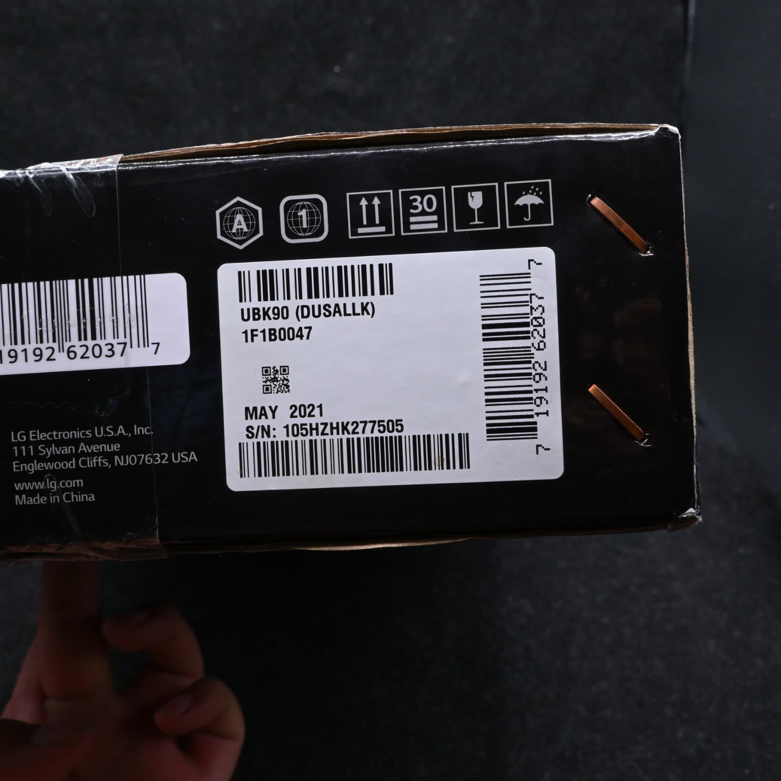 LG UBK90 4K Ultra-HD Blu-ray Disc Player with Dolby Vision New - Thumbnail 8