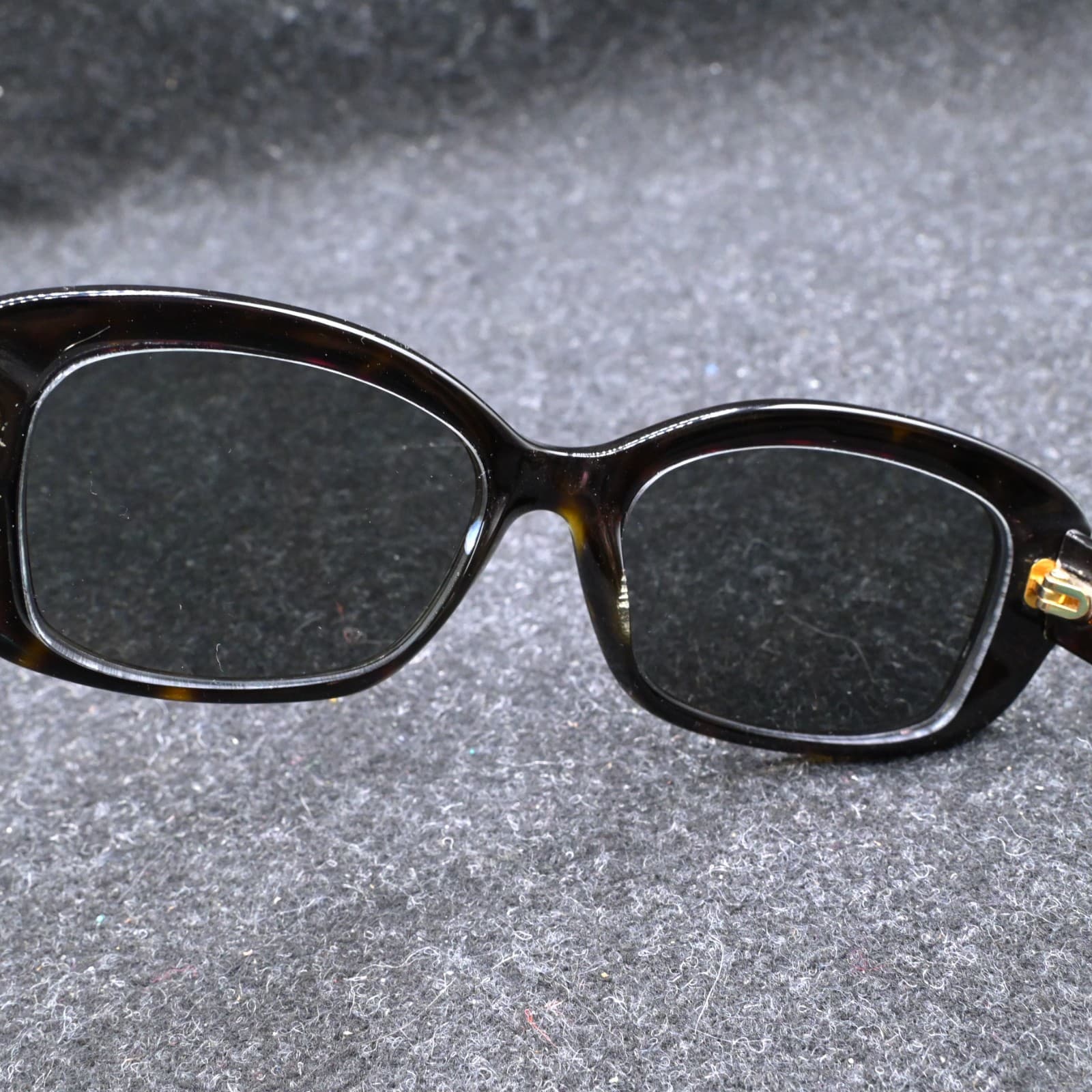 Coach Women Sunglasses Hc8161 512013 Dark Tortoise W/ Black Lens - Thumbnail 11