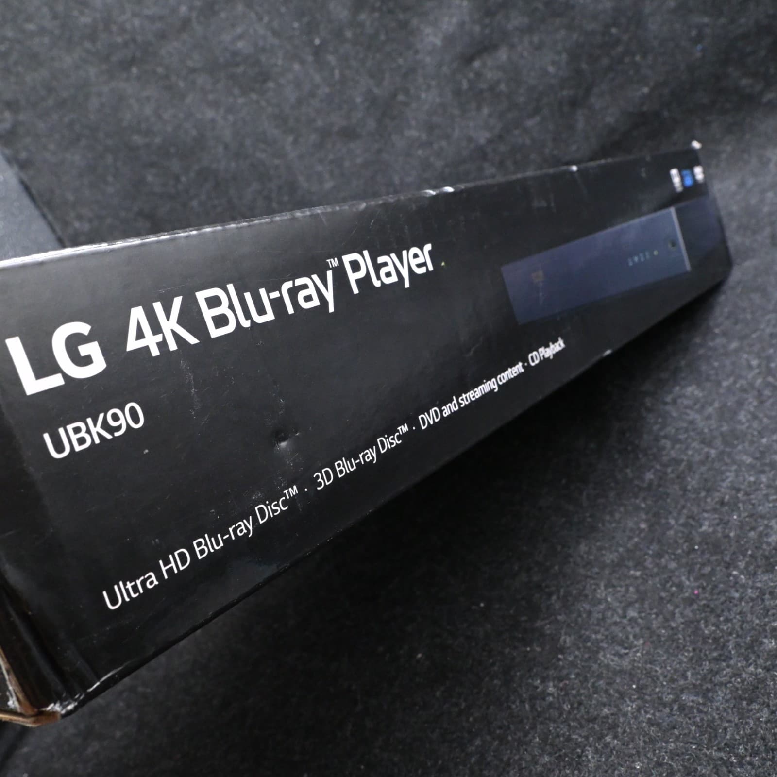 LG UBK90 4K Ultra-HD Blu-ray Disc Player with Dolby Vision New - Thumbnail 12