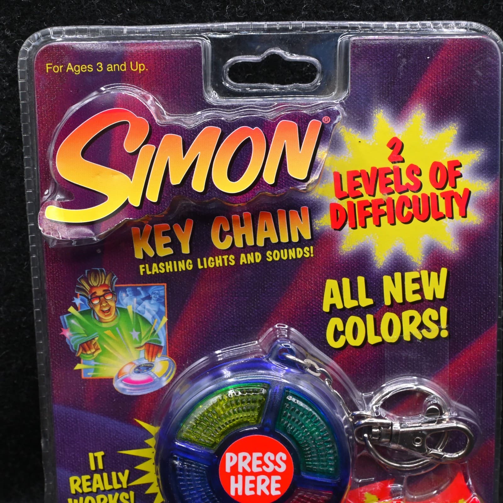 Simon HASBRO VTG Keychain 2000 New Sealed Manu. by Fun 4 All - Thumbnail 2