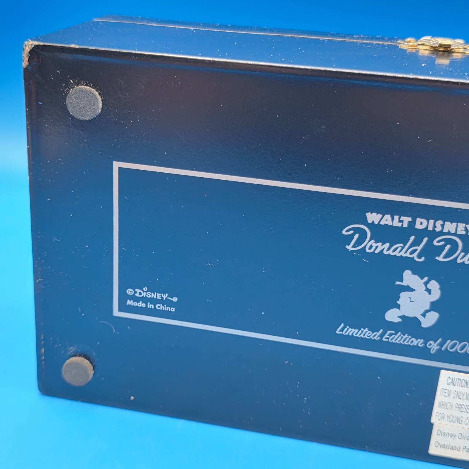 Disney's Donald Duck Limited Edition Pewter Collectible Figures Through the Ages - Thumbnail 9