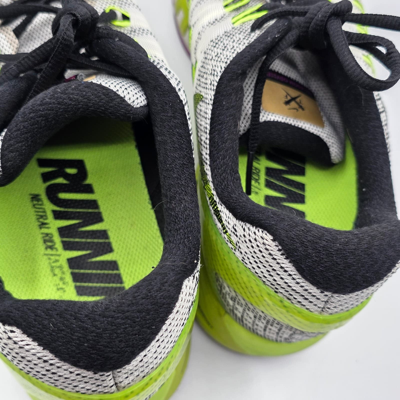 Nike Air Zoom Odyssey Mens Size 12 White Volt Athletic Running Shoes Sneakers - Thumbnail 7