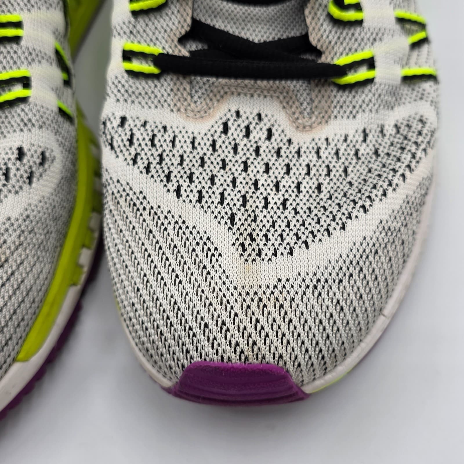 Nike Air Zoom Odyssey Mens Size 12 White Volt Athletic Running Shoes Sneakers - Thumbnail 10