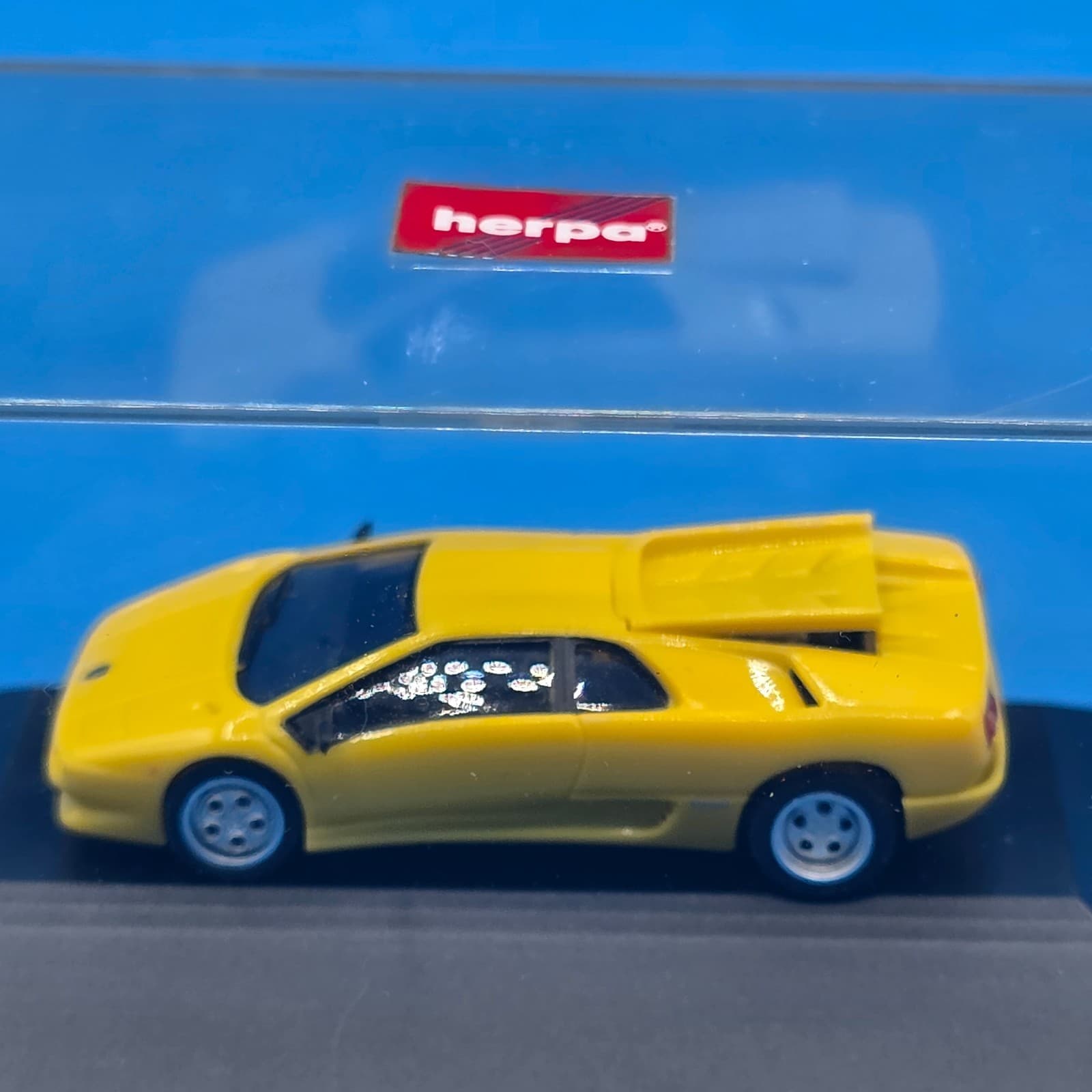 Herpa Lamborghini Diablo VT #93 - Thumbnail 7