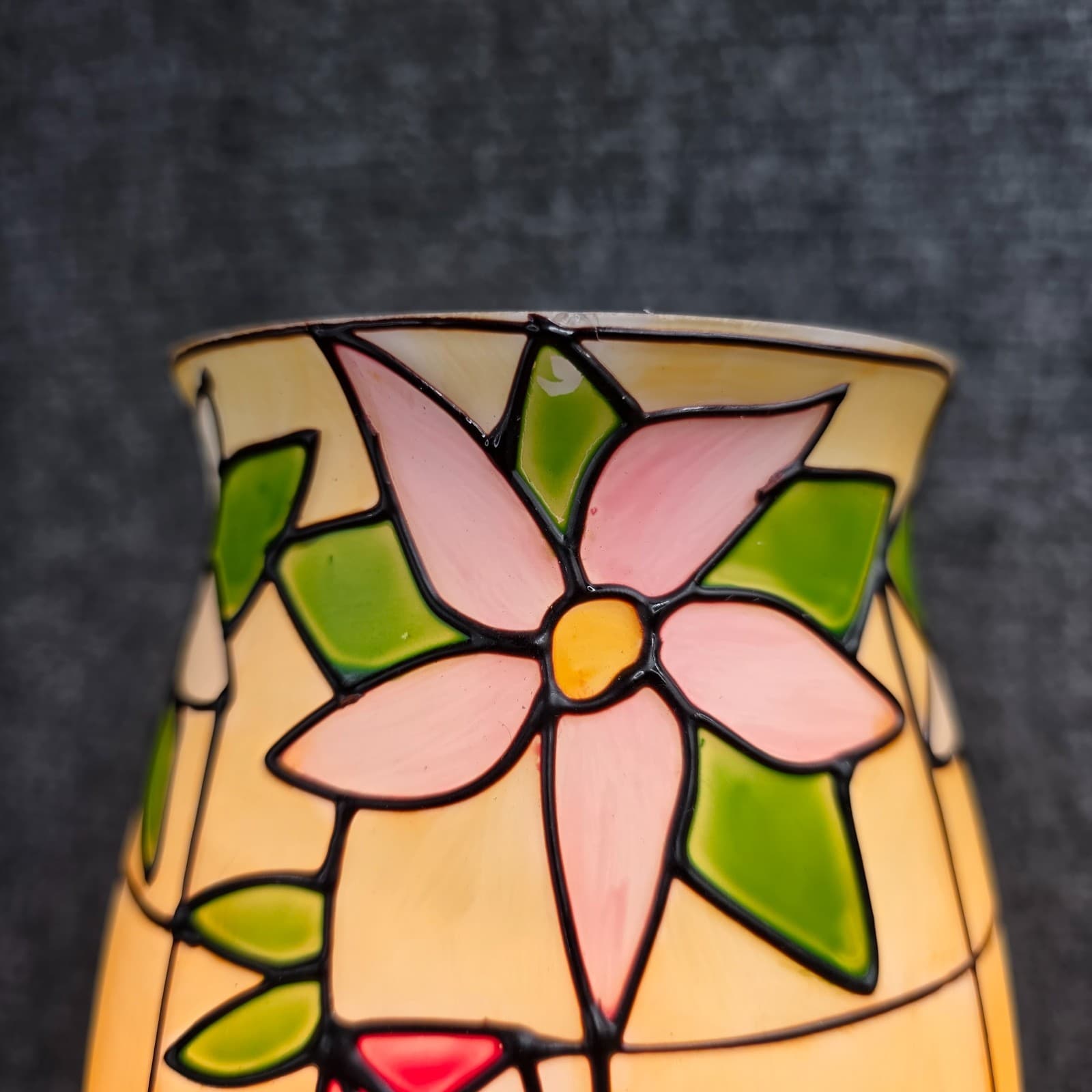 PAINT CHIP Faux Stained Glass Electric Hurricane lamp Night Light 25W - Thumbnail 2