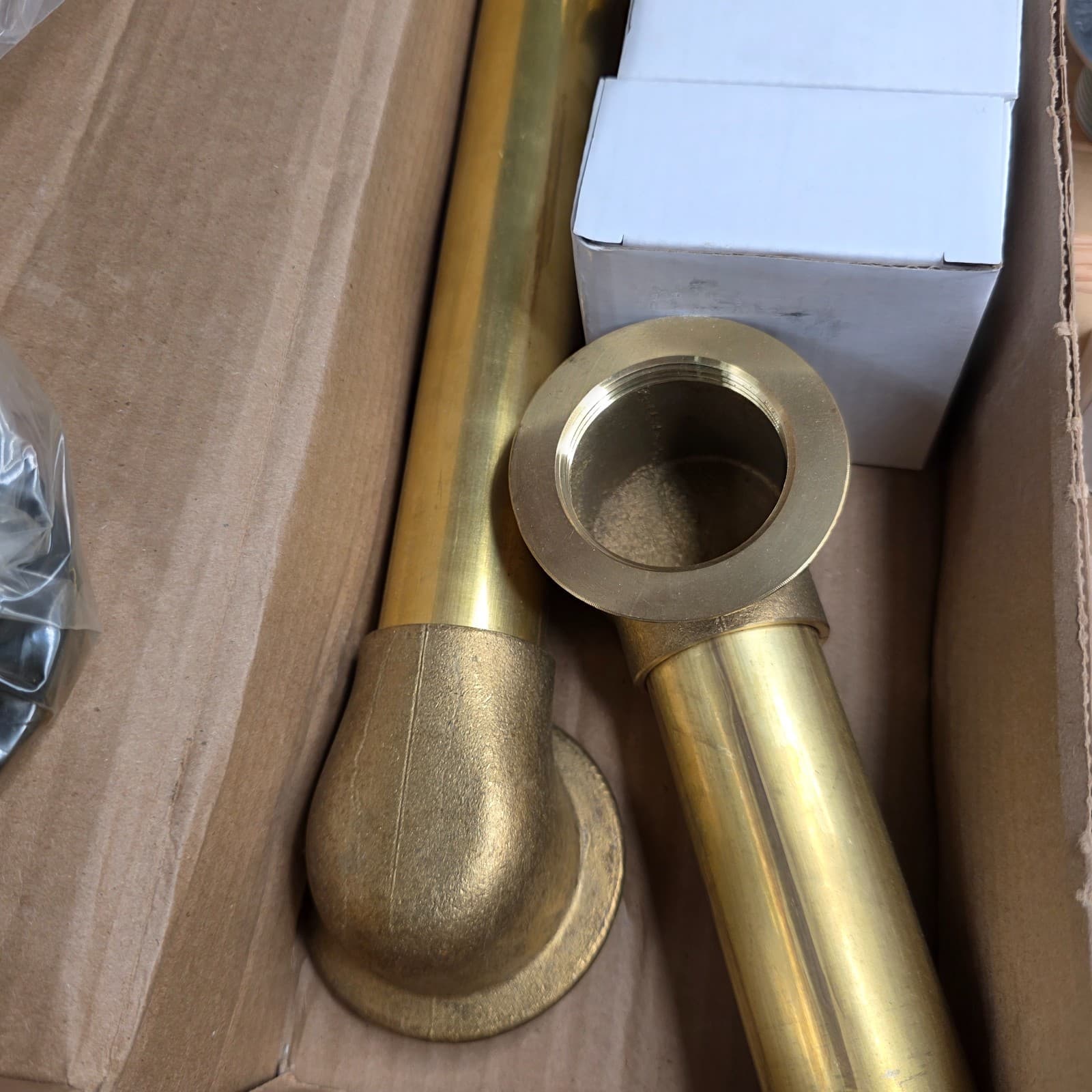 American Standard 1583470.002 Universal Bath Drain in Chrome, Brass - Thumbnail 6