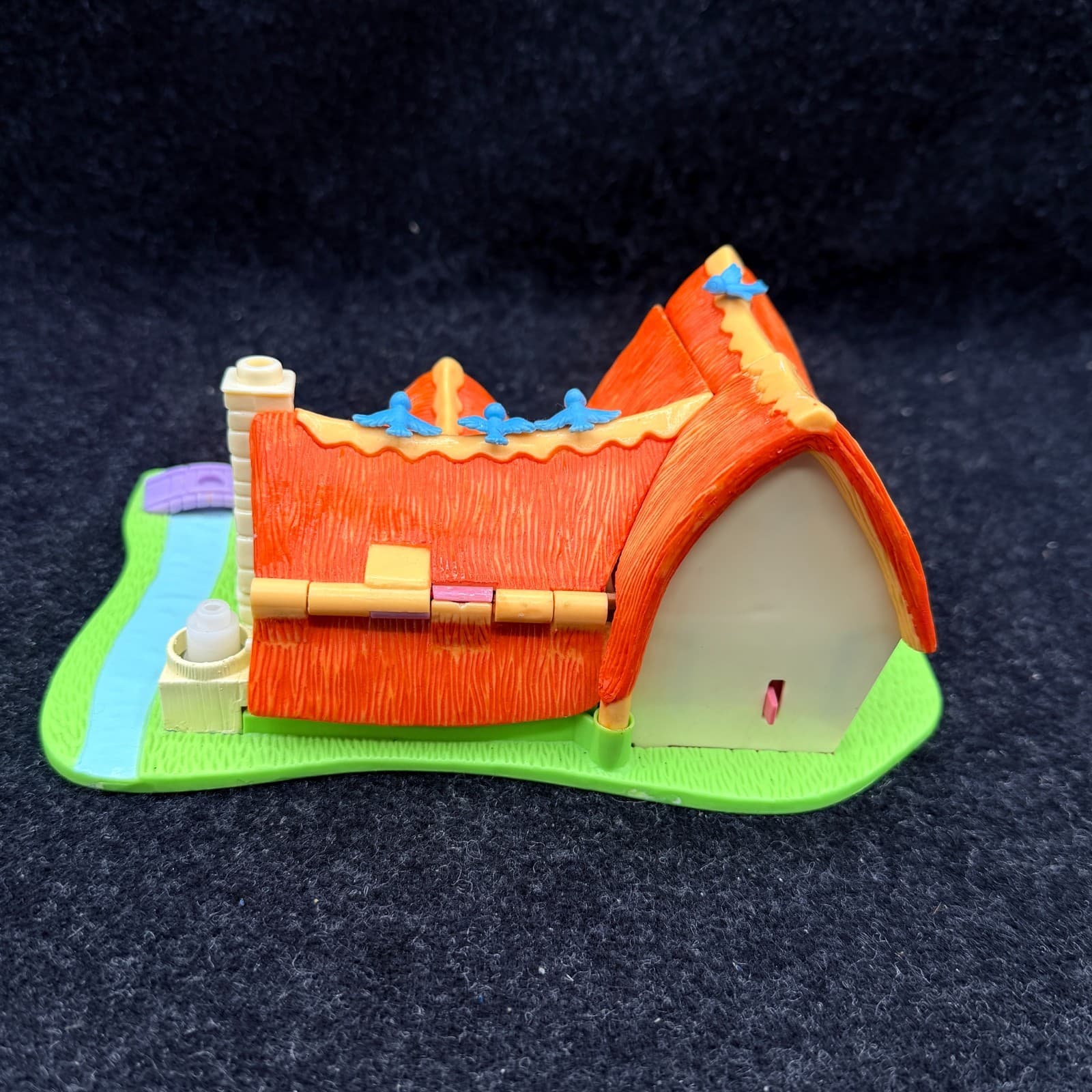 VTG Bluebird Polly Pocket Disney Snow White and the Seven Dwarfs Cottage Figures - Thumbnail 8