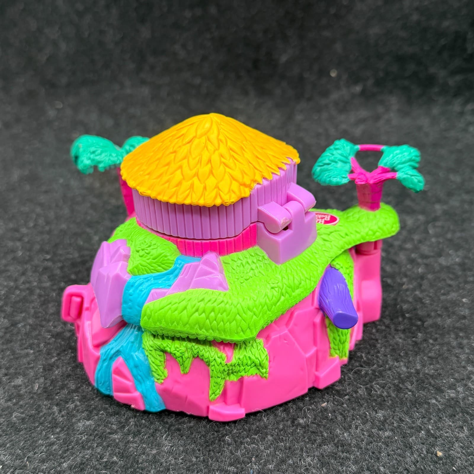 2000 Polly Pocket Vintage Pink Tropical Pets Compact & 1 Figure Bluebird Playset - Thumbnail 5