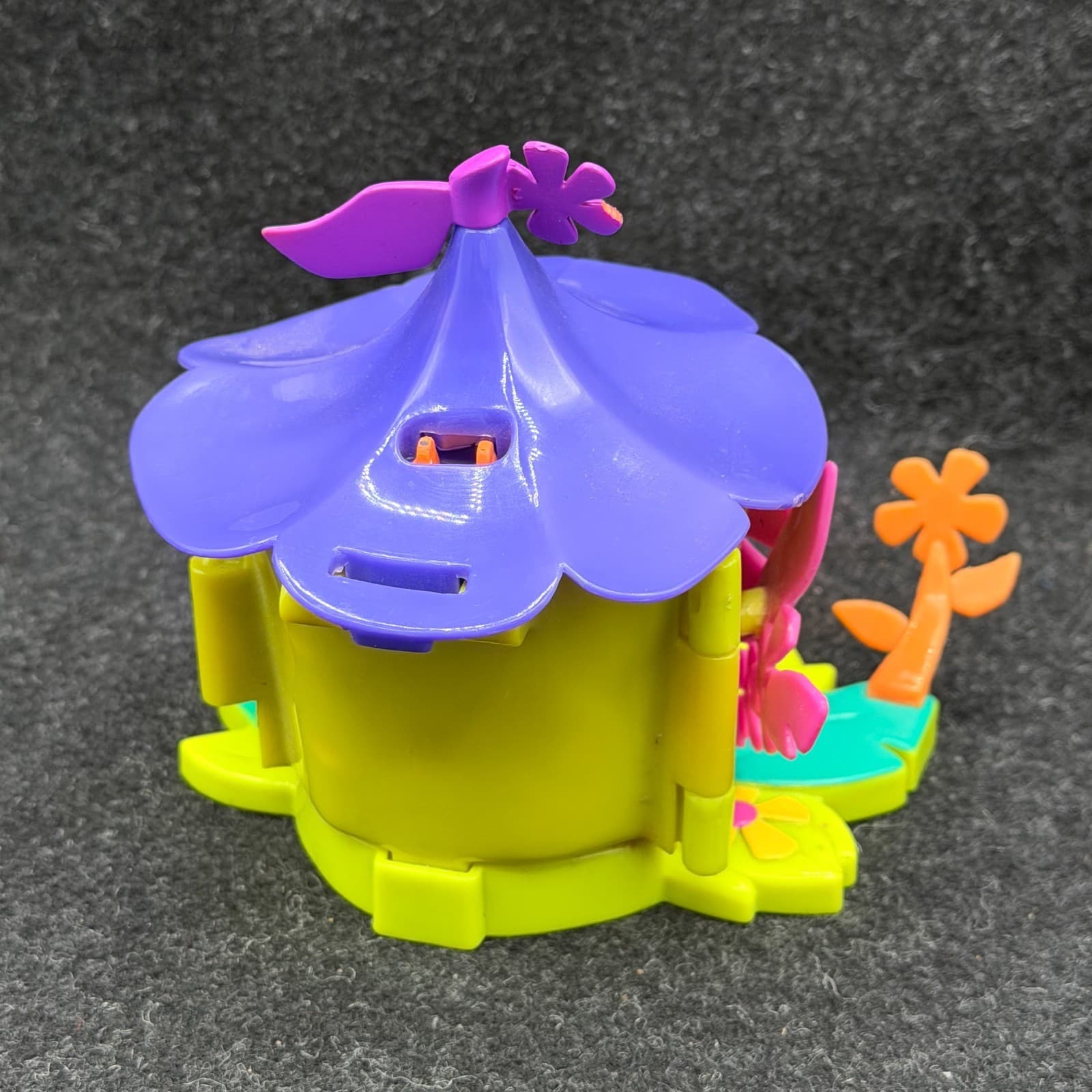 2001 Polly Pocket Blossom Boutique Broken & 2 Figures - Thumbnail 7