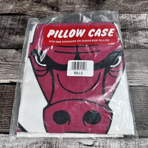 Vintage 90's Springs Industries NBA Chicago Bulls Standard Pillow Case New NOS