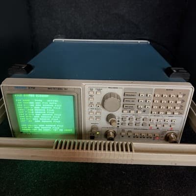 FOR PARTS OR REPAIR Tektronix 2712 Spectrum Analyzer 9kHz to 1.8GHz