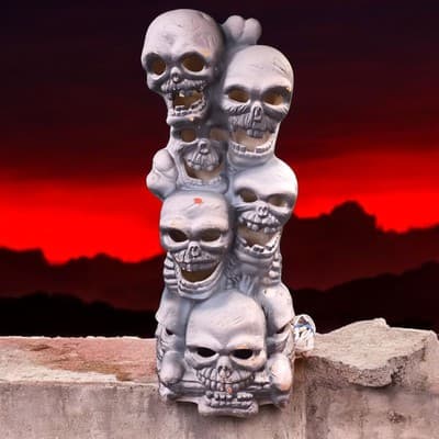 VTG Trendmasters Haunted Lighted Stacked Skulls Halloween foam indoor skeleton
