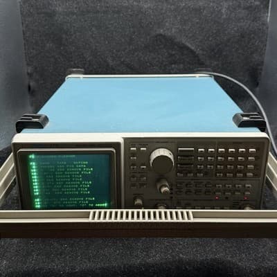FOR PARTS OR REPAIR Tektronix 2712 Spectrum Analyzer 9kHz to 1.8GHz - Thumbnail 2