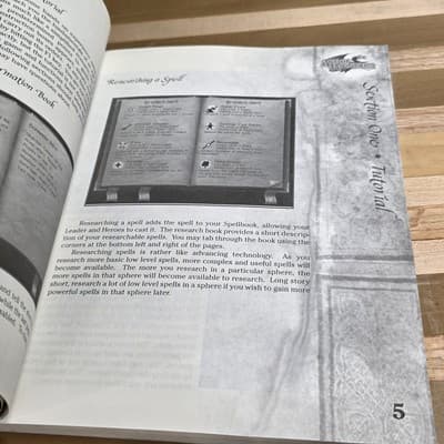 Vintage Age Of Wonders Official Strategy Guide Book - Thumbnail 3