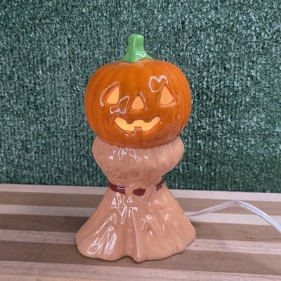 Vintage 1972 Ceramic Pumpkin Lamp 8" Jack O Lantern Corn Stalks Halloween - Thumbnail 2