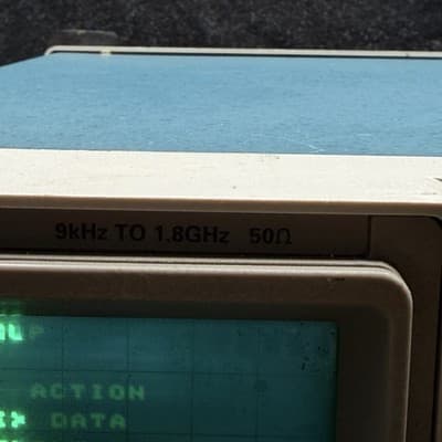 FOR PARTS OR REPAIR Tektronix 2712 Spectrum Analyzer 9kHz to 1.8GHz - Thumbnail 8