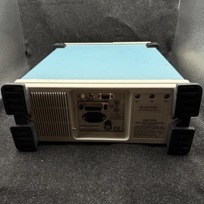 FOR PARTS OR REPAIR Tektronix 2712 Spectrum Analyzer 9kHz to 1.8GHz - Thumbnail 10