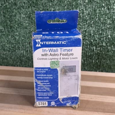 NIB Intermatic ST01 Digital In Wall Timer 7-Day Programmable Astro Feature White - Thumbnail 2
