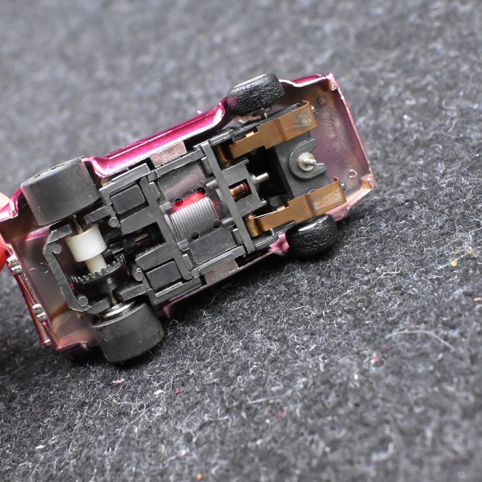 TYCO 1993 Lamborghini Countach RARE "CHROME PINK" run on AFX AURORA Slot Car - Thumbnail 8