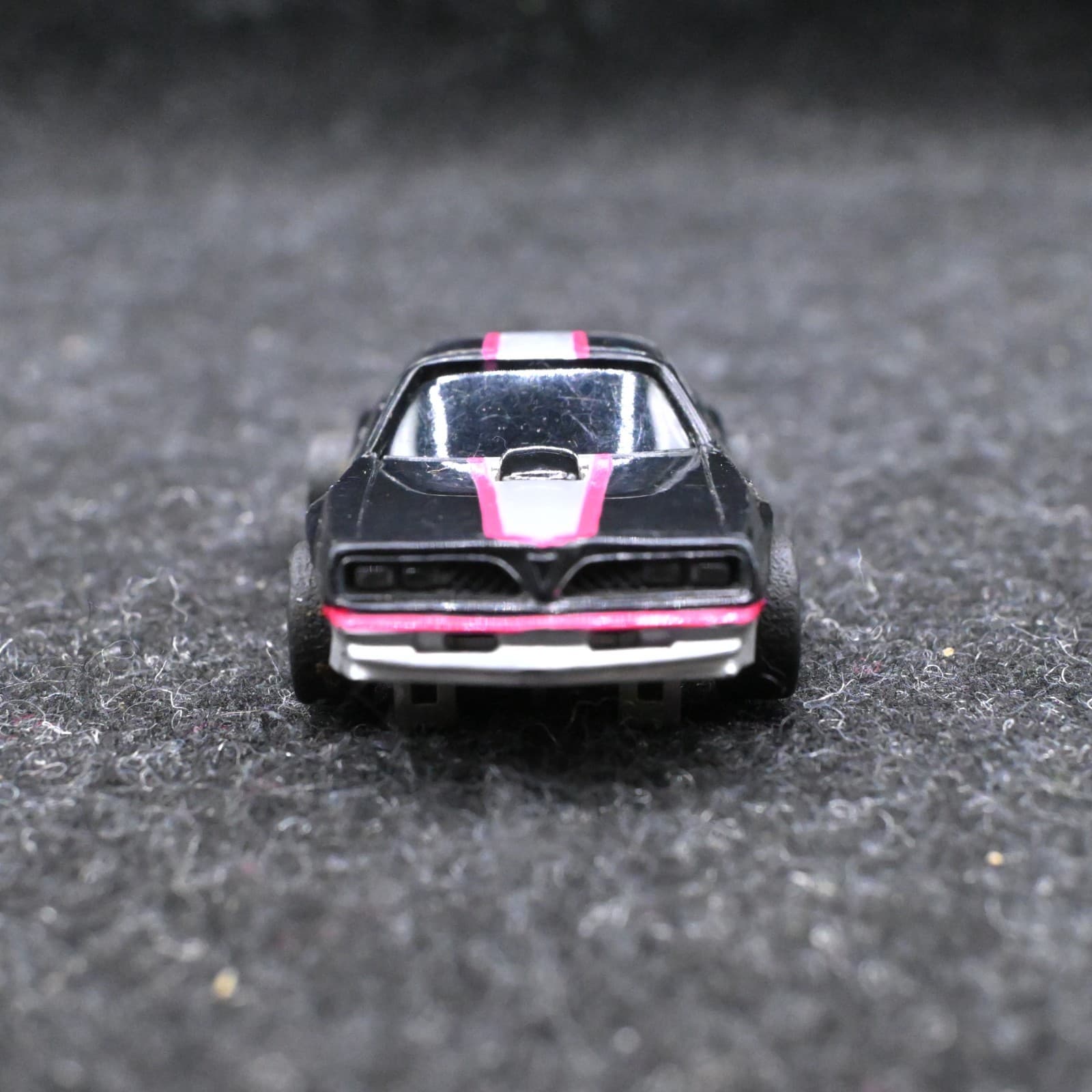 Tyco Black Red Pontiac Firebird HO Scale Slot Car - Thumbnail 2
