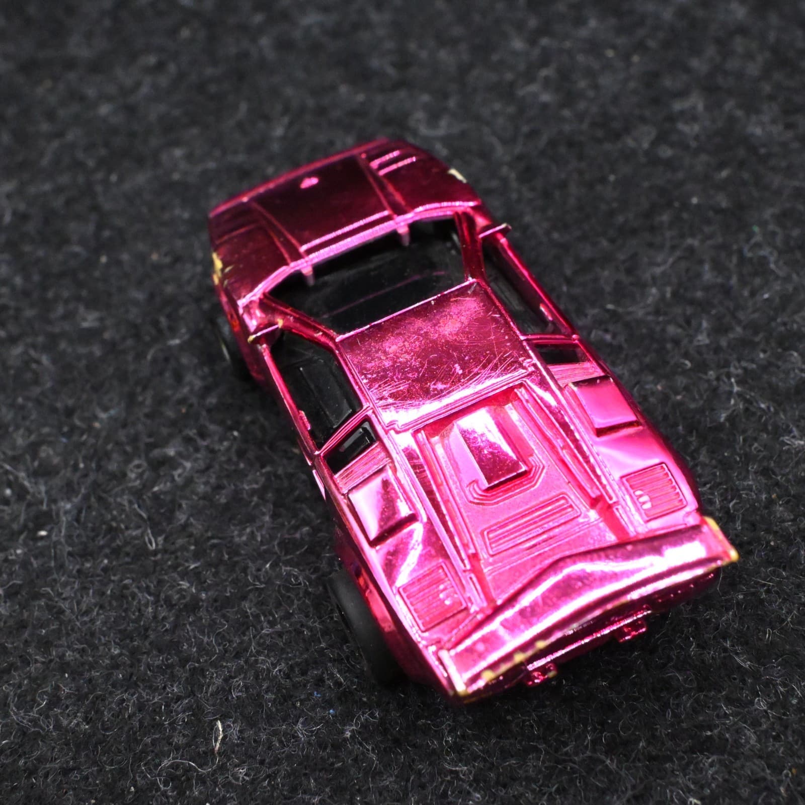 TYCO 1993 Lamborghini Countach RARE "CHROME PINK" run on AFX AURORA Slot Car - Thumbnail 5
