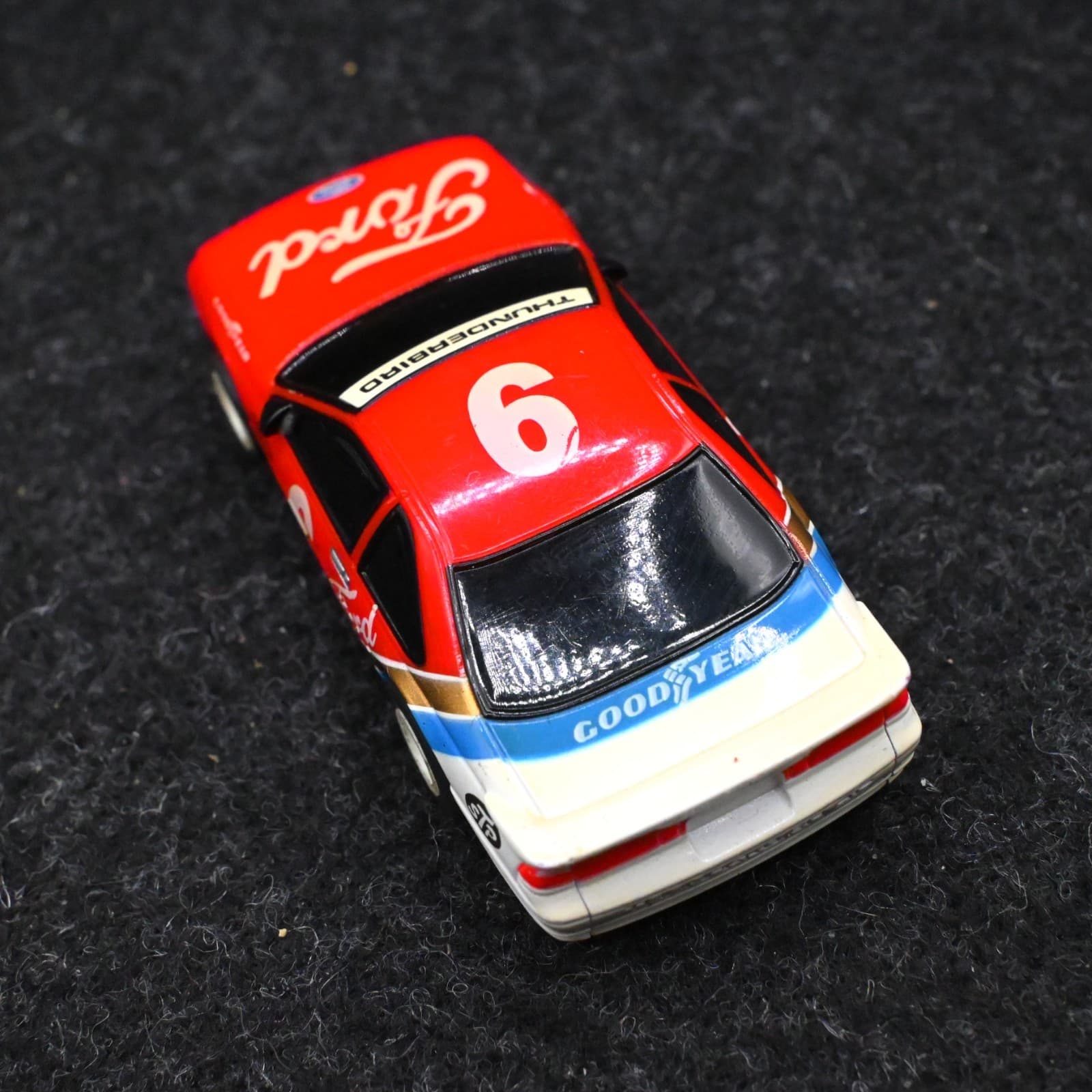 Tomy Aurora AFX HO Slot Car #6 Ford Thunderbird Stock Car Vintage - Thumbnail 5