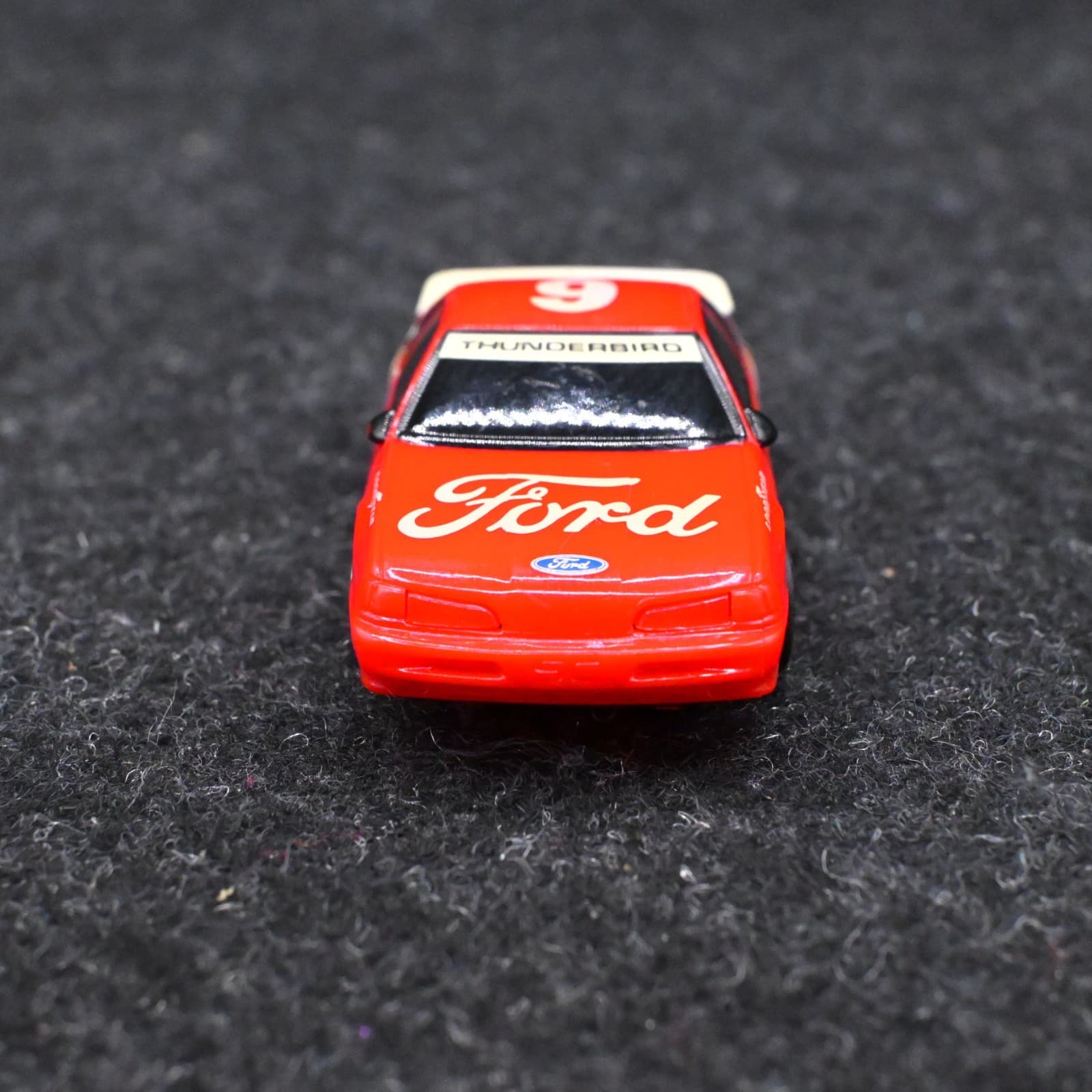 Tomy Aurora AFX HO Slot Car #6 Ford Thunderbird Stock Car Vintage - Thumbnail 2