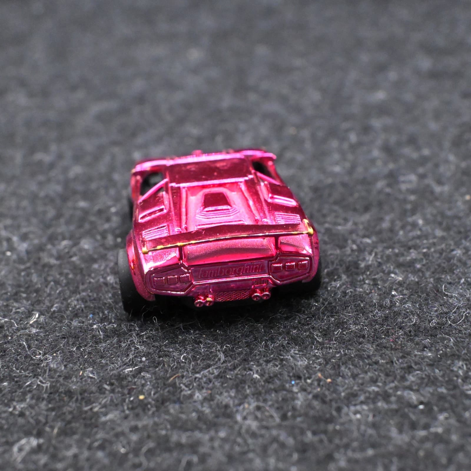 TYCO 1993 Lamborghini Countach RARE "CHROME PINK" run on AFX AURORA Slot Car - Thumbnail 4