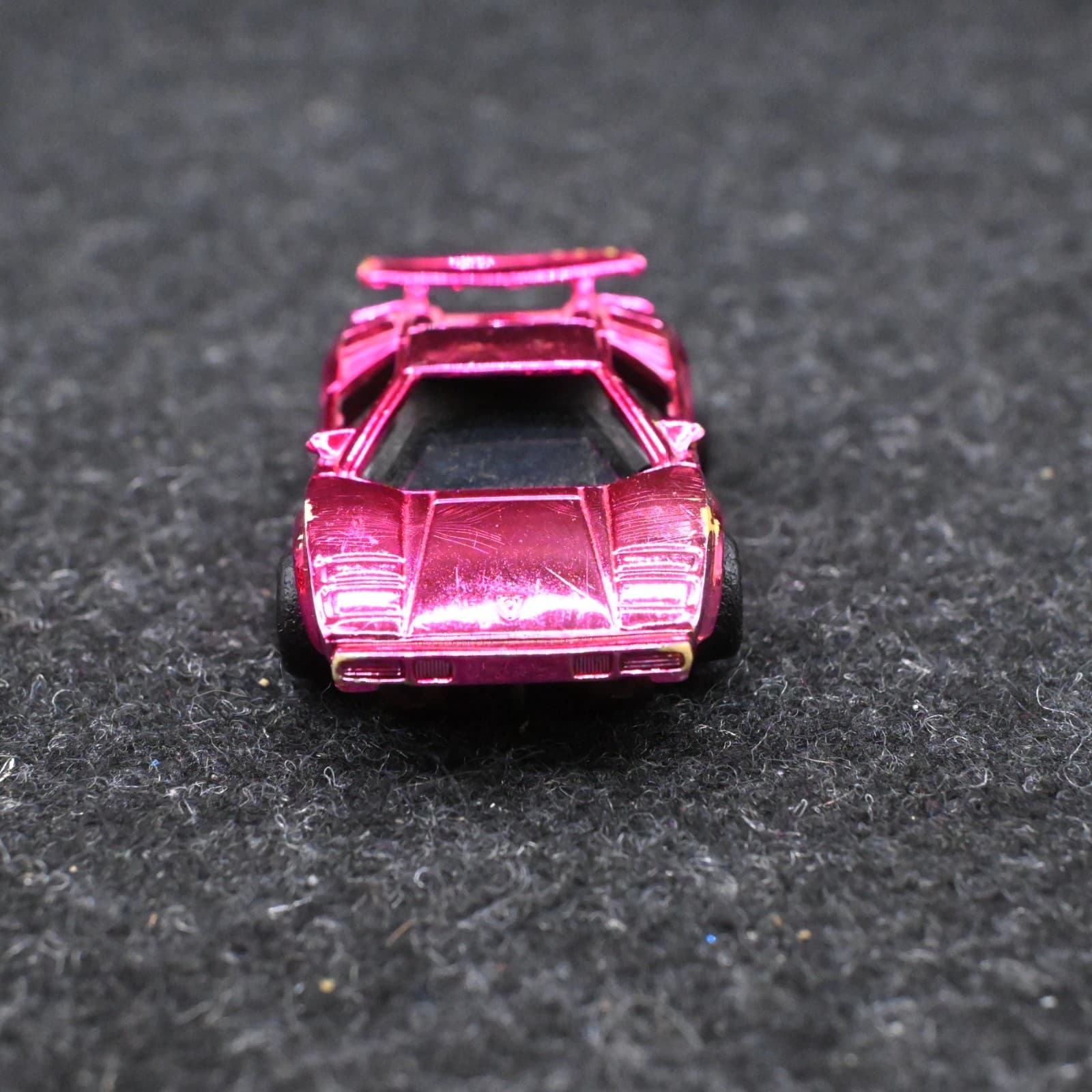 TYCO 1993 Lamborghini Countach RARE "CHROME PINK" run on AFX AURORA Slot Car - Thumbnail 2
