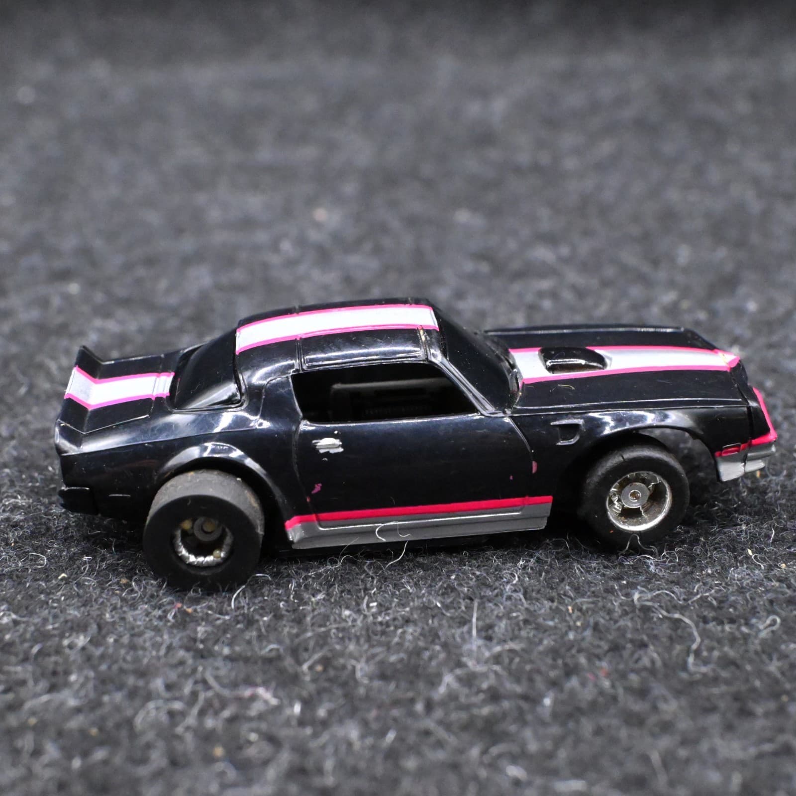 Tyco Black Red Pontiac Firebird HO Scale Slot Car - Thumbnail 4