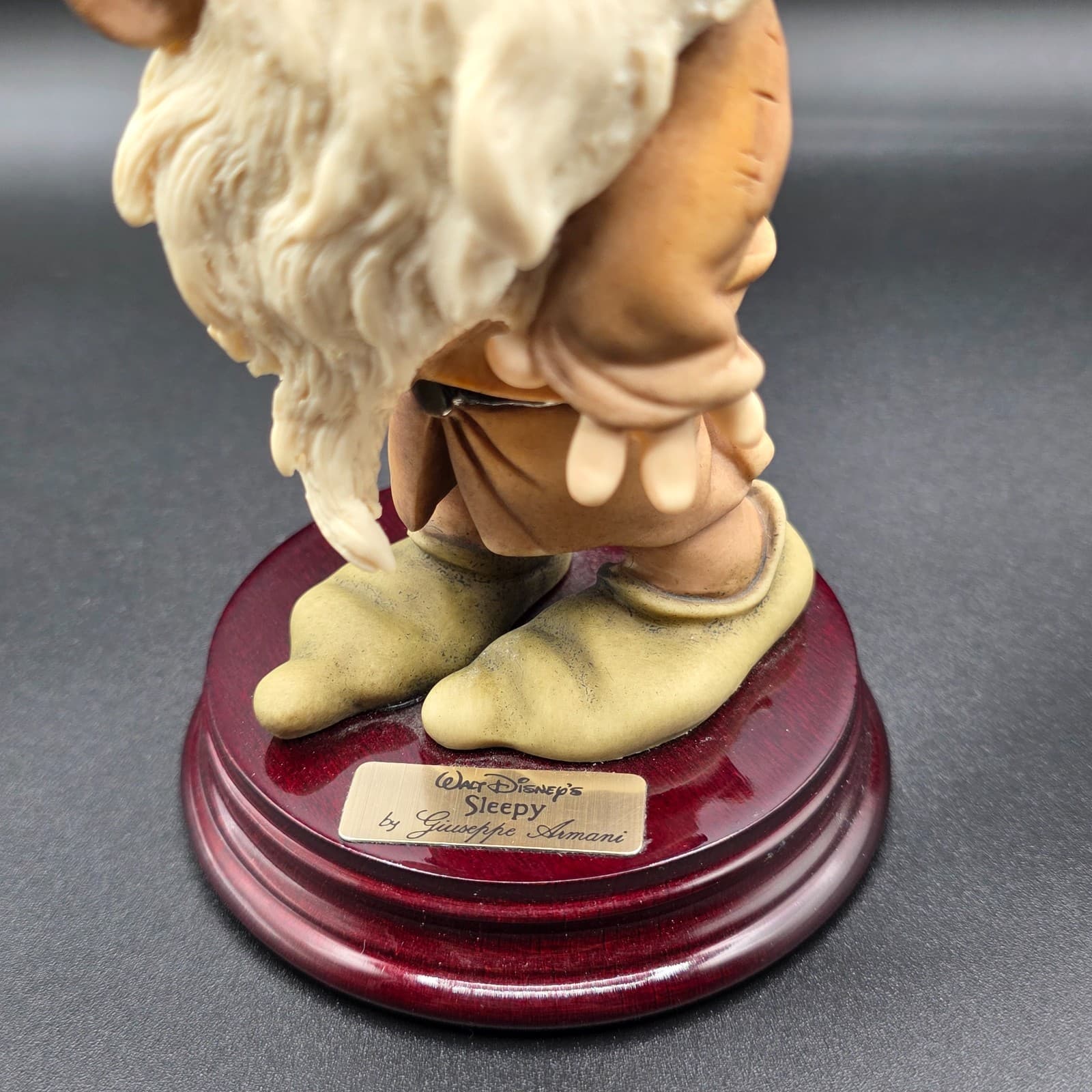 Walt Disney’s Sleepy By Giuseppe Armani Figurines 915C Made In Italy No Box - Thumbnail 3