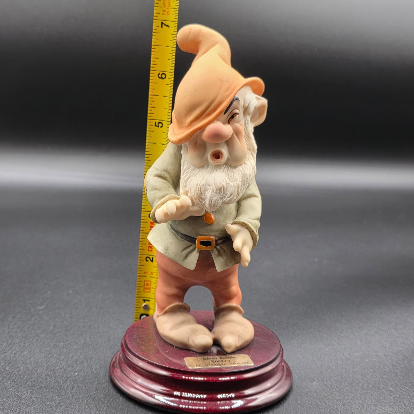 VTG 1994 Giuseppe Armani Disney's Snow White dwarf "Sneezy" No Box OR COA - Thumbnail 10