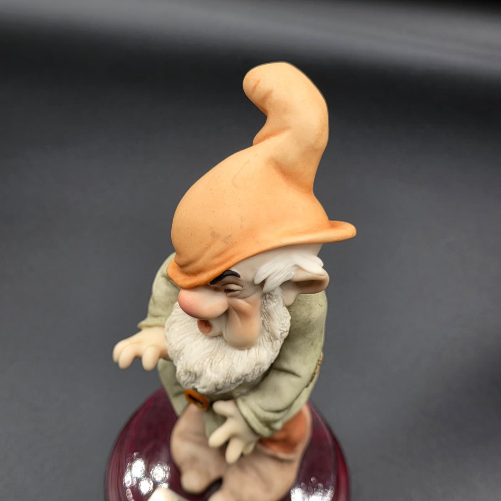 VTG 1994 Giuseppe Armani Disney's Snow White dwarf "Sneezy" No Box OR COA - Thumbnail 8