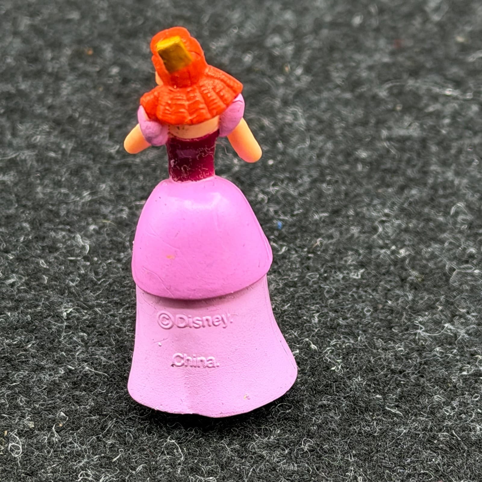 Disney Cinderella's Evil Step sister Anastacia - 2" Polly Pocket Figure - Thumbnail 2