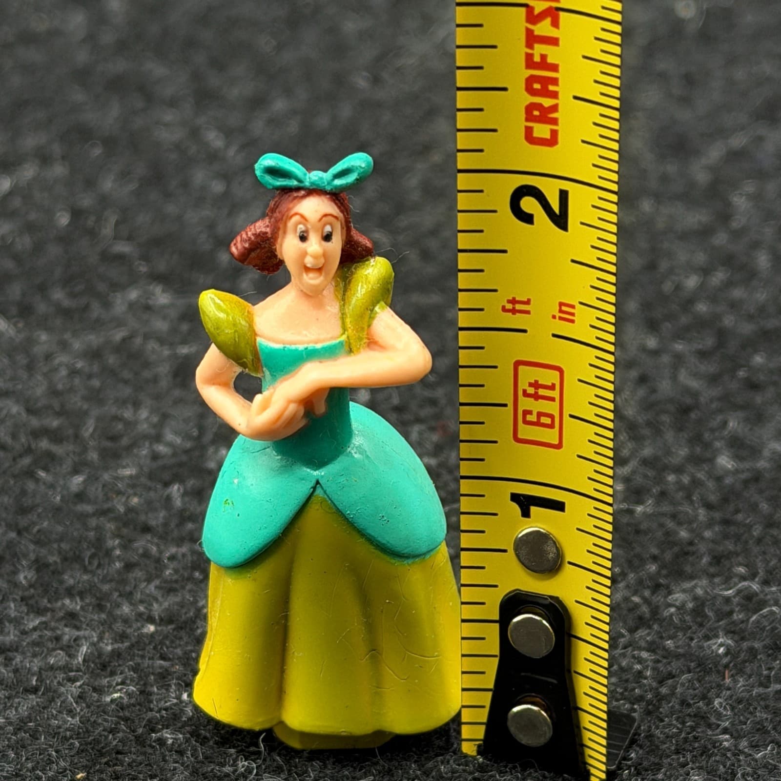 Disney Cinderella Evil Stepsister Drizella Polly Pocket Minifigure 2" Replacemen - Thumbnail 2