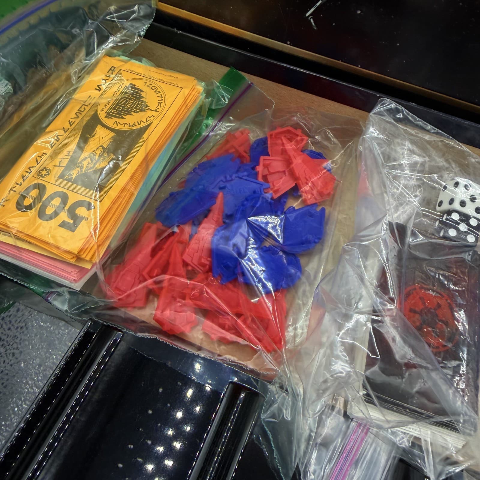 Monopoly Star Wars Classic Trilogy Edition Not Complete 1997 - Thumbnail 11
