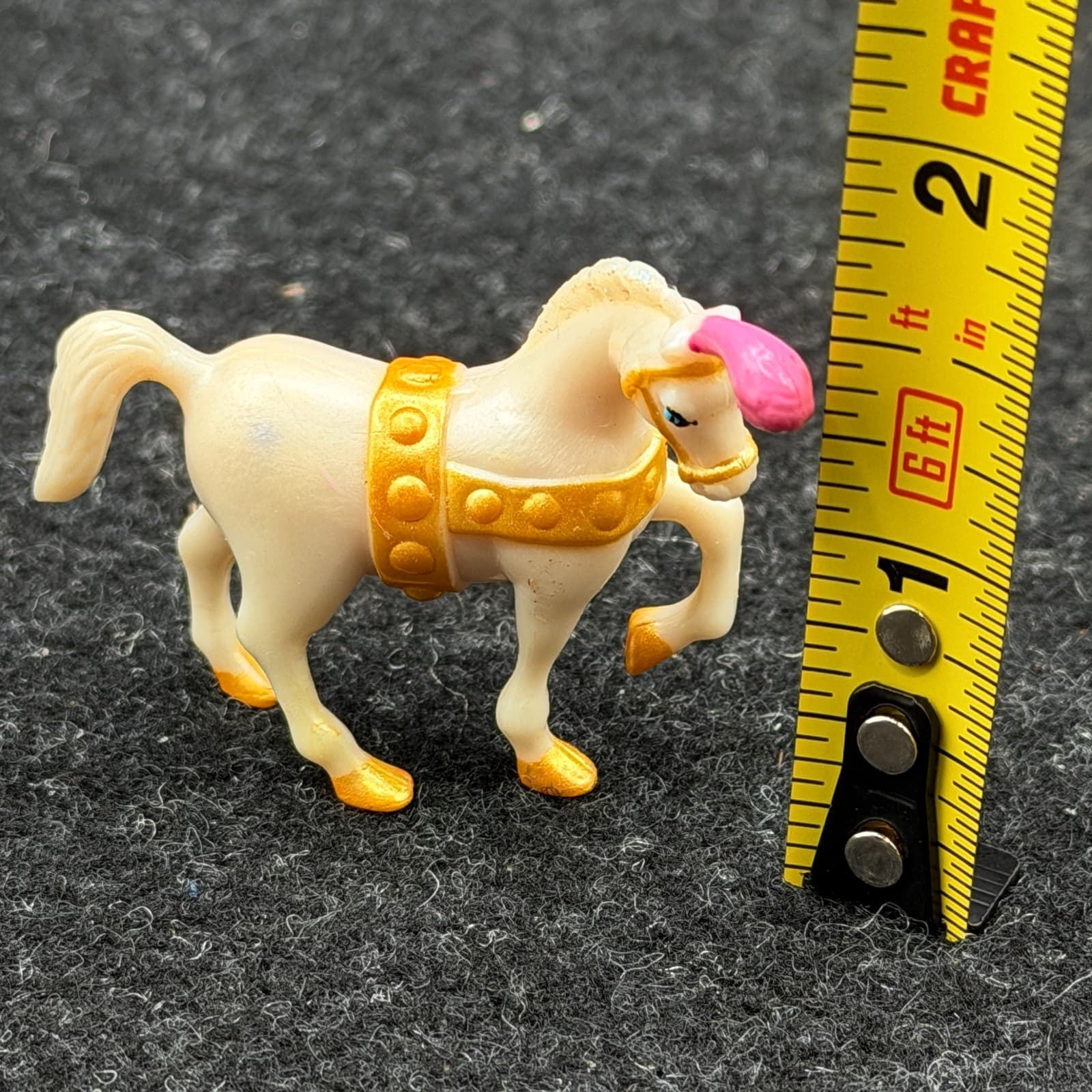 1 Vintage 1995 Polly Pocket Carriage Horses for Cinderella Wedding Palace - Thumbnail 2