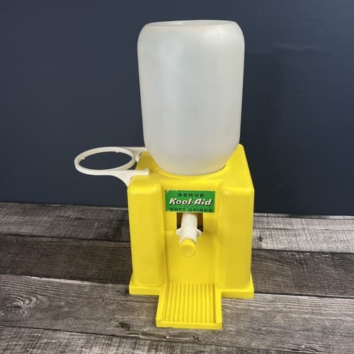 Vintage 1970s Chilton Toys Kool Aid Dispenser w/ Box - Trim Molded Products - Thumbnail 7