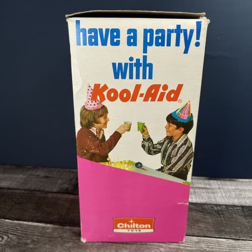 Vintage 1970s Chilton Toys Kool Aid Dispenser w/ Box - Trim Molded Products - Thumbnail 5