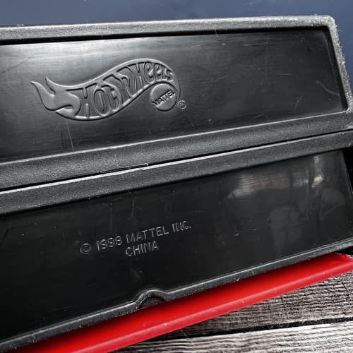 1998 Mattel Hot Wheels 16 Car Portable Carrying Tire Wheel Black And Red Case - Thumbnail 7
