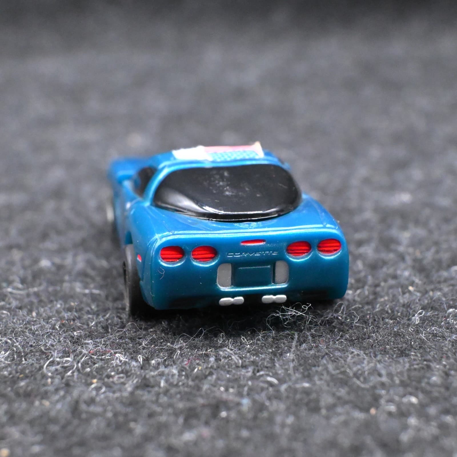 Vintage 83' CHEVY CORVETTE BLUE Slot Car - Thumbnail 4