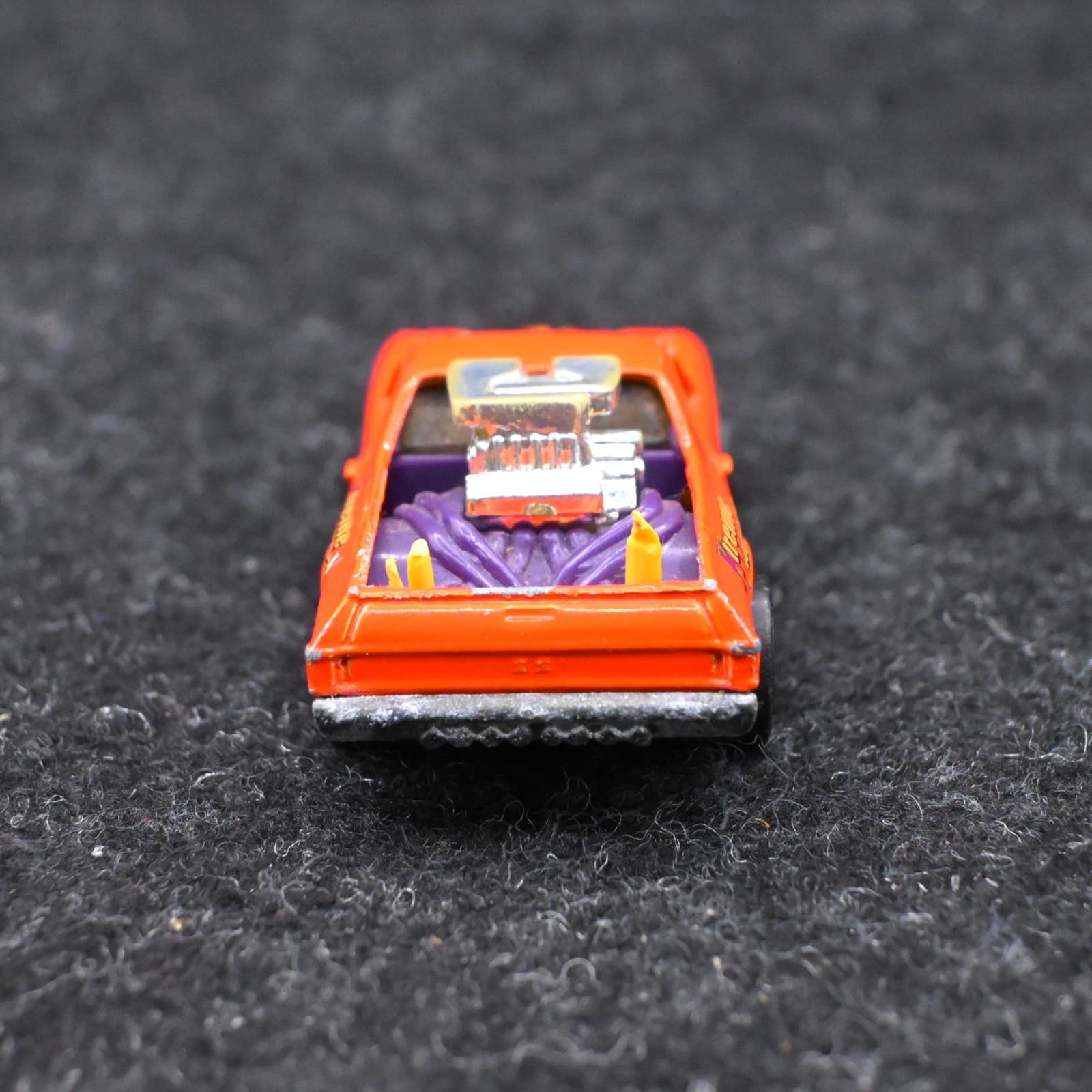 Vtg Hot Wheels ‘68 El Camino XTREME XPRESS Orange Die Cast (1999) - Thumbnail 4