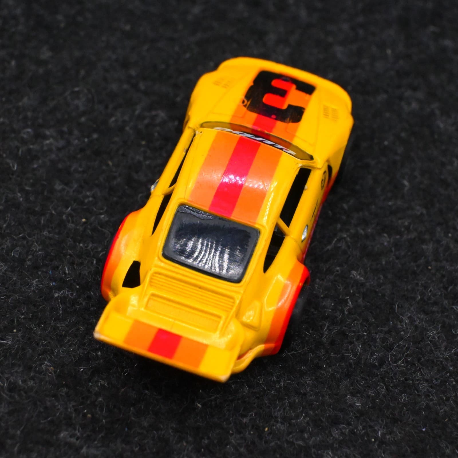Vintage TYCO Porsche Turbo 935 Slot Car HO Scale Diehard Whale Tail #3 Tested - Thumbnail 6