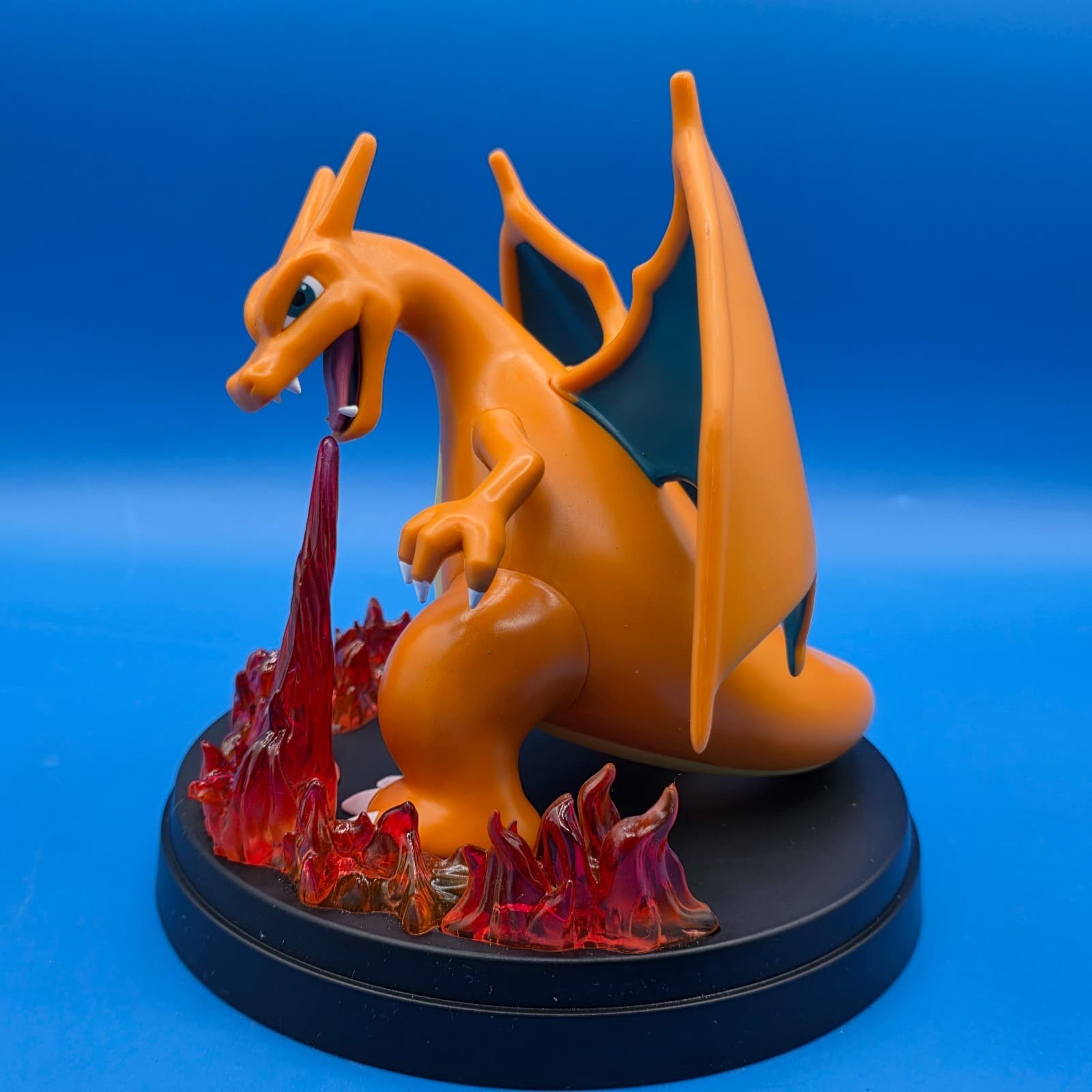 POKEMON CENTER CHARIZARD PREMIUM 5.5" STATUE FIGURE - Thumbnail 3