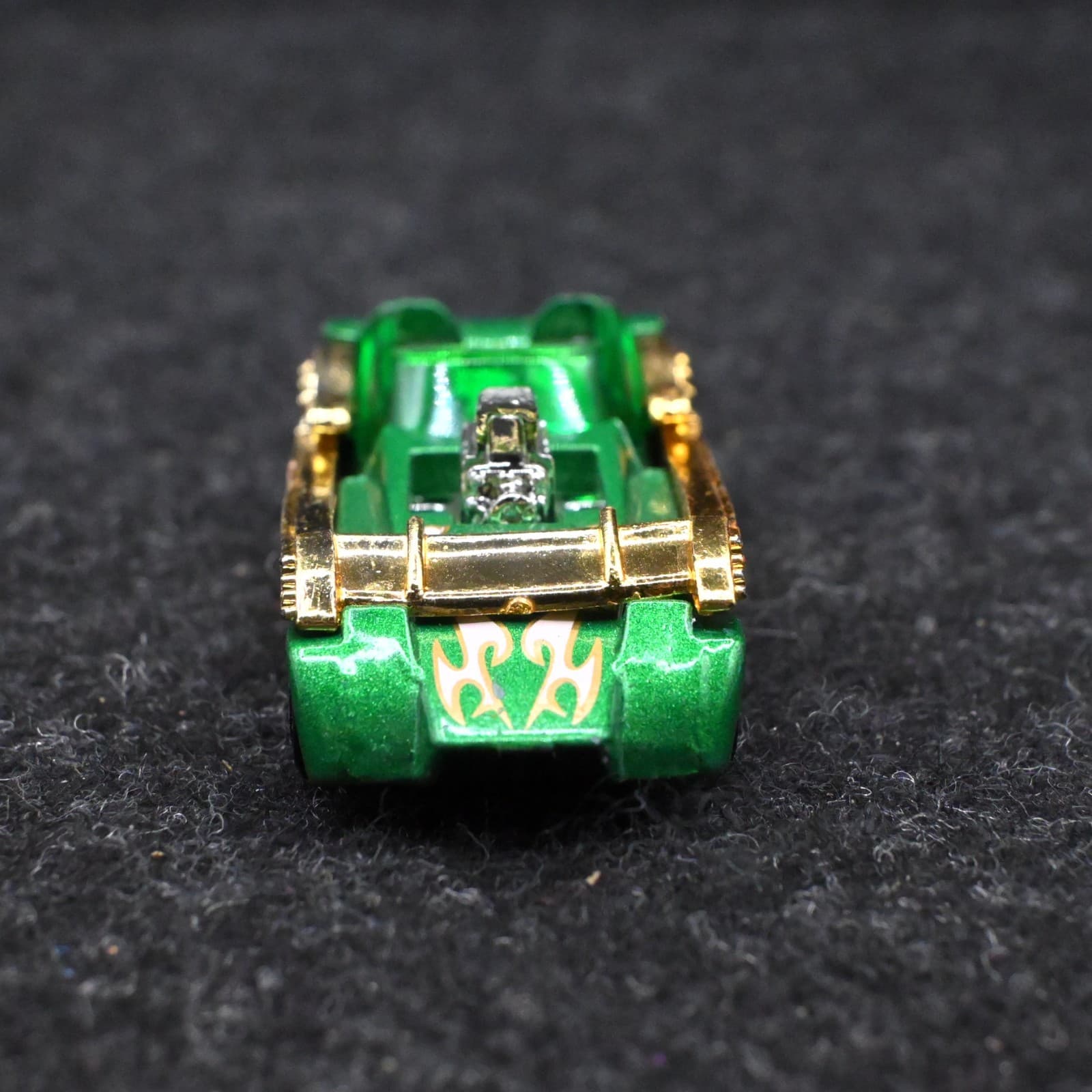 Vintage 1996 HOT WHEELS TWANG THANG Guitar Green - Thumbnail 2