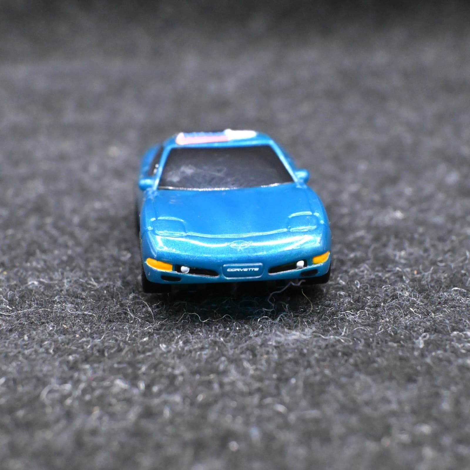 Vintage 83' CHEVY CORVETTE BLUE Slot Car - Thumbnail 2
