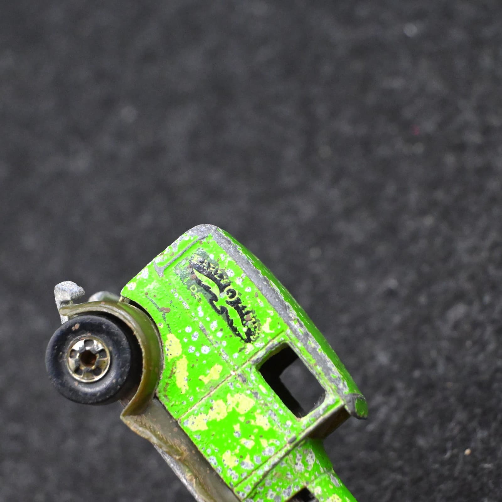 Hot Wheels Vintage 1977 Ford A OK Early Times Delivery Truck Green Pre Owned - Thumbnail 8