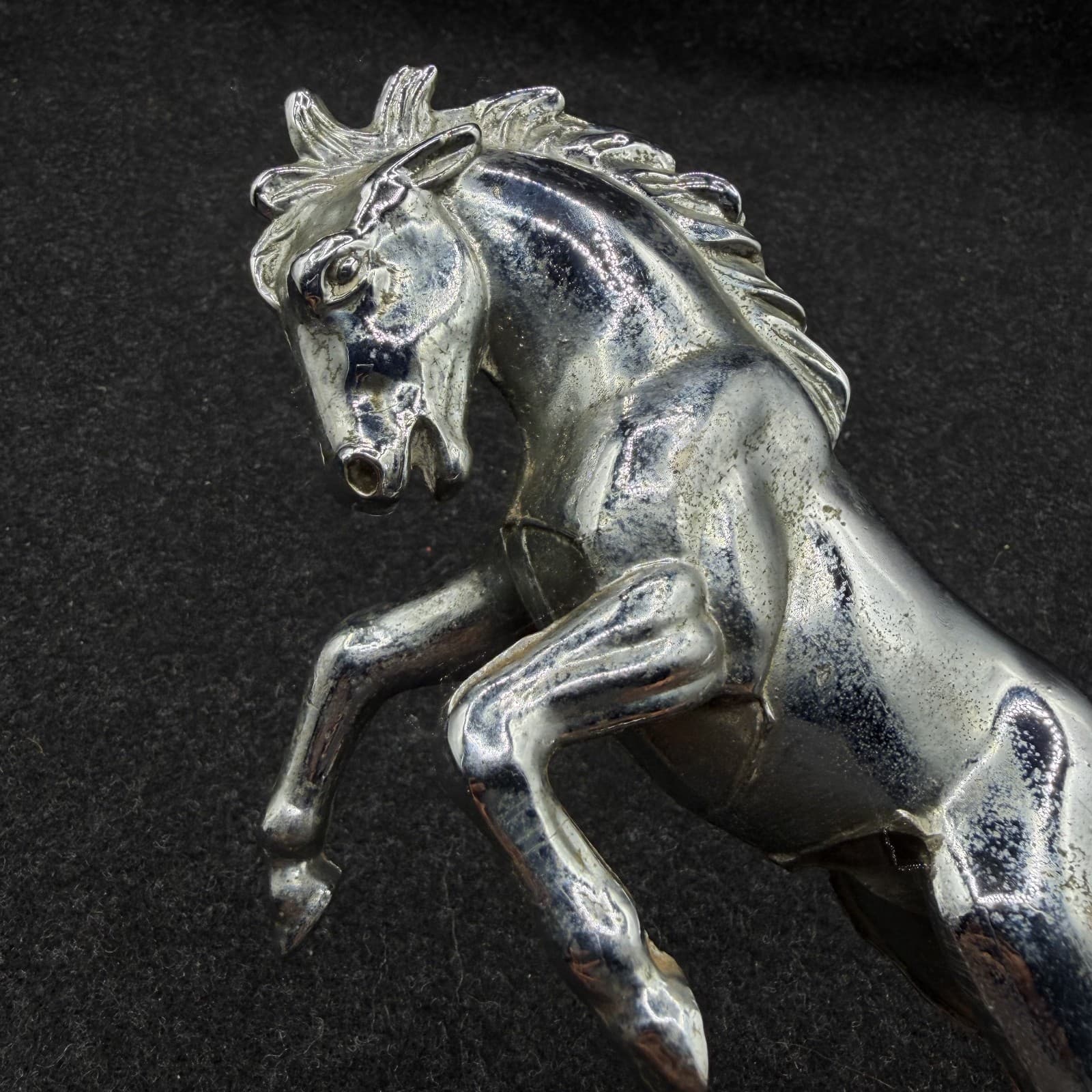 VINTAGE HOOD Ornament Truck Or CAR Chrome Metal Mustang DECOR 7" - Thumbnail 3