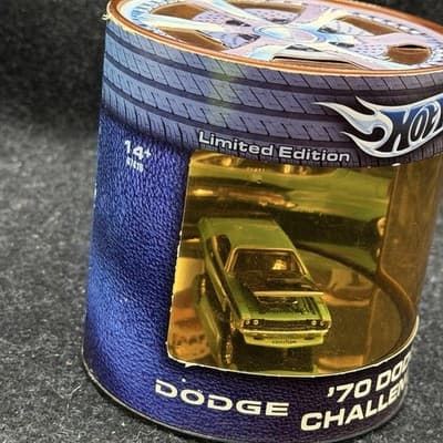 Hot Wheels ‘70 Dodge Challenger Detroit’s Finest Limited Oil Can 1/15,000 - Thumbnail 8